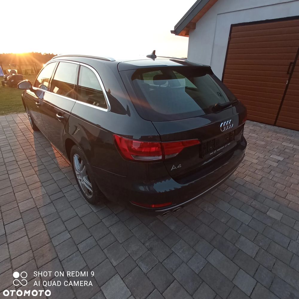 Audi A4 Avant 40 TDI S tronic sport - 32