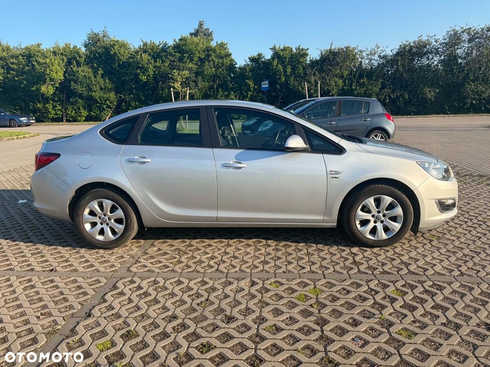 Opel Astra 1.4 T Active - 2