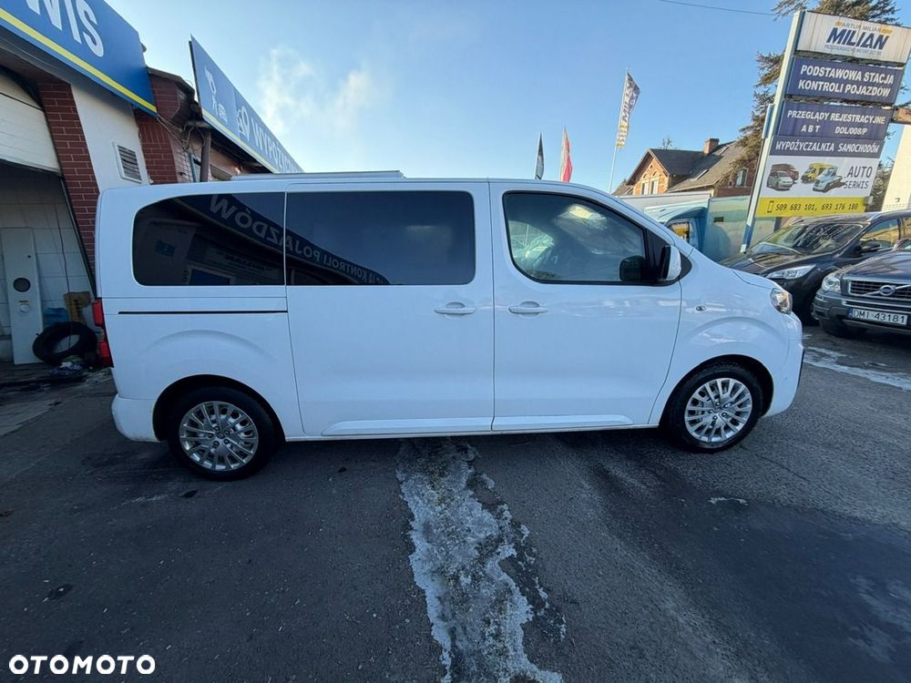 Peugeot Traveller - 5