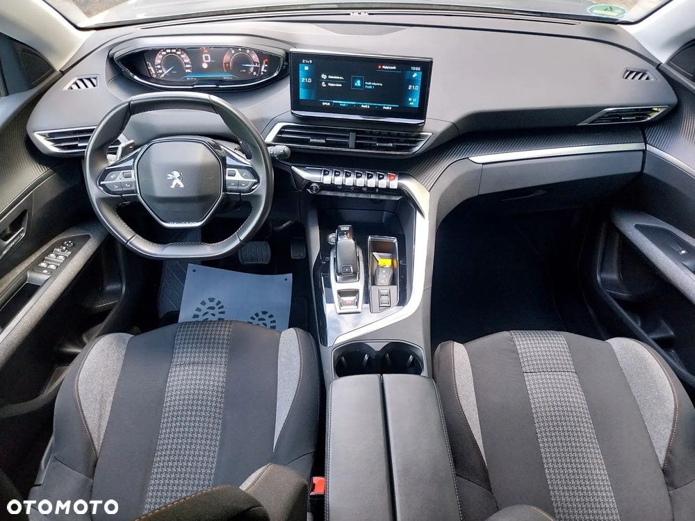 Peugeot 3008 - 5