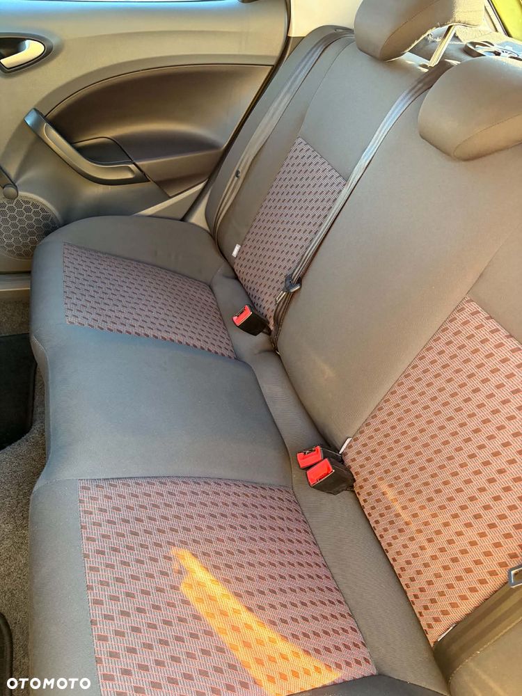 Seat Ibiza 1.2 12V Reference - 11