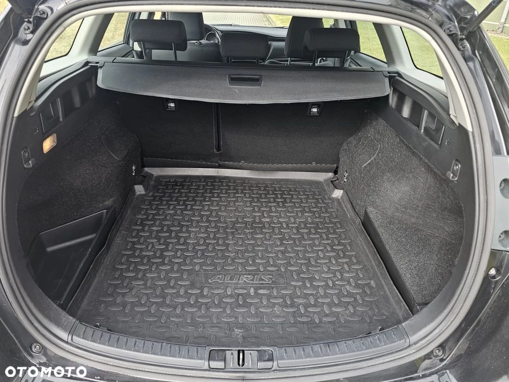 Toyota Auris - 21