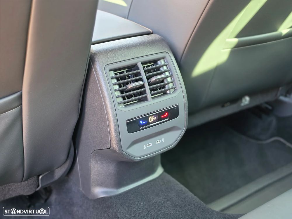 Cupra Formentor 1.4 e-Hybrid DSG VZ - 13