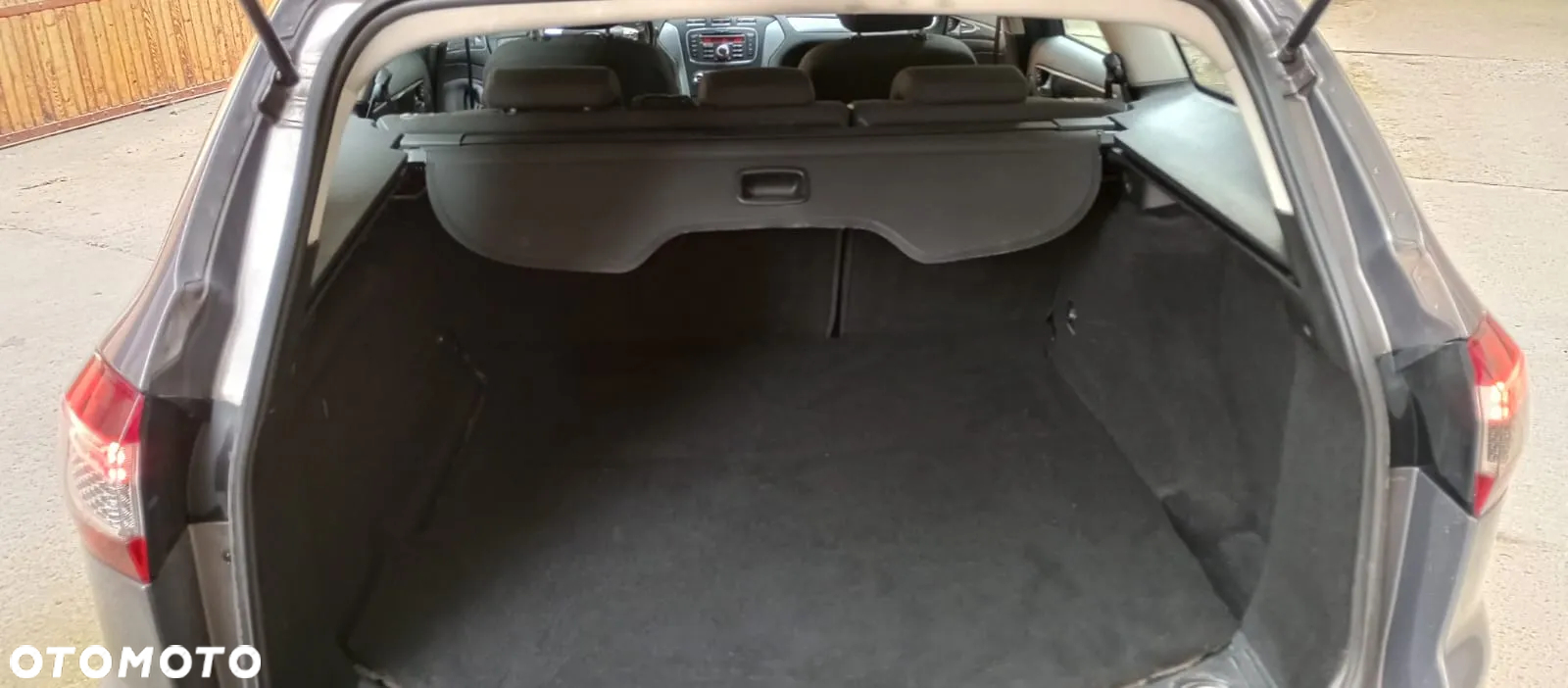 Ford Mondeo 2.0 TDCi Ambiente - 7