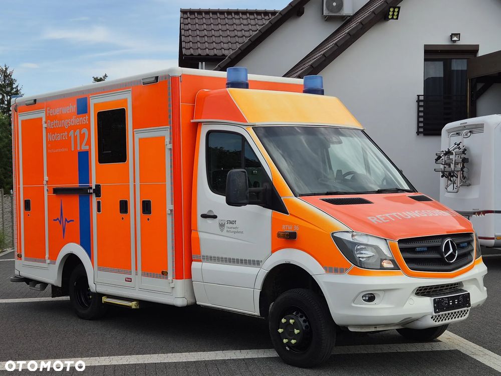 Mercedes-Benz Sprinter 4x4  519 Ambulans - 2