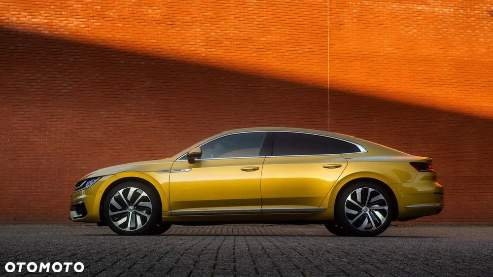 Volkswagen Arteon 2.0 TSI DSG R-Line Edition - 21