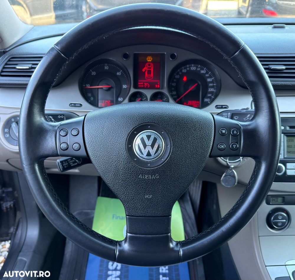 Volkswagen Passat Variant 1.9 TDI Individual - 13