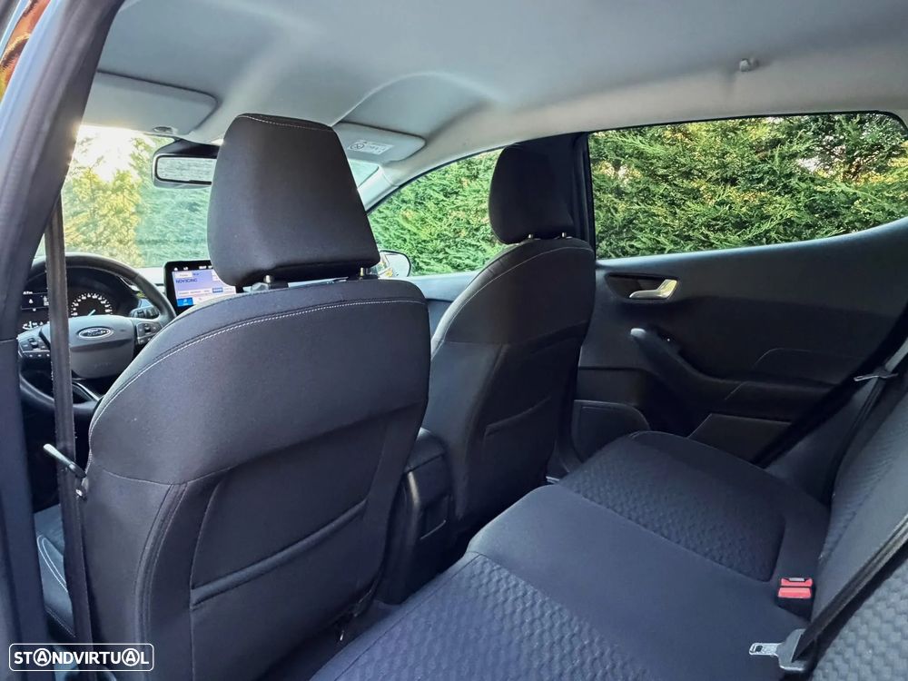 Ford Fiesta 1.0 EcoBoost S&S TITANIUM - 27