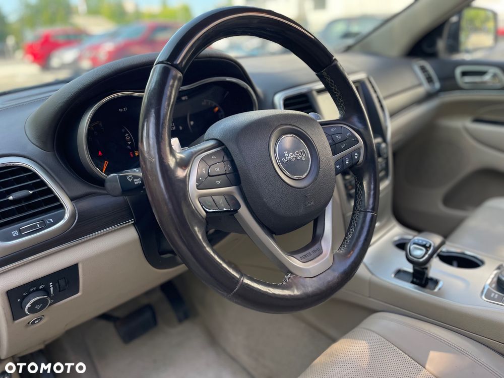 Jeep Grand Cherokee 5.7 V8 Overland Summit - 22