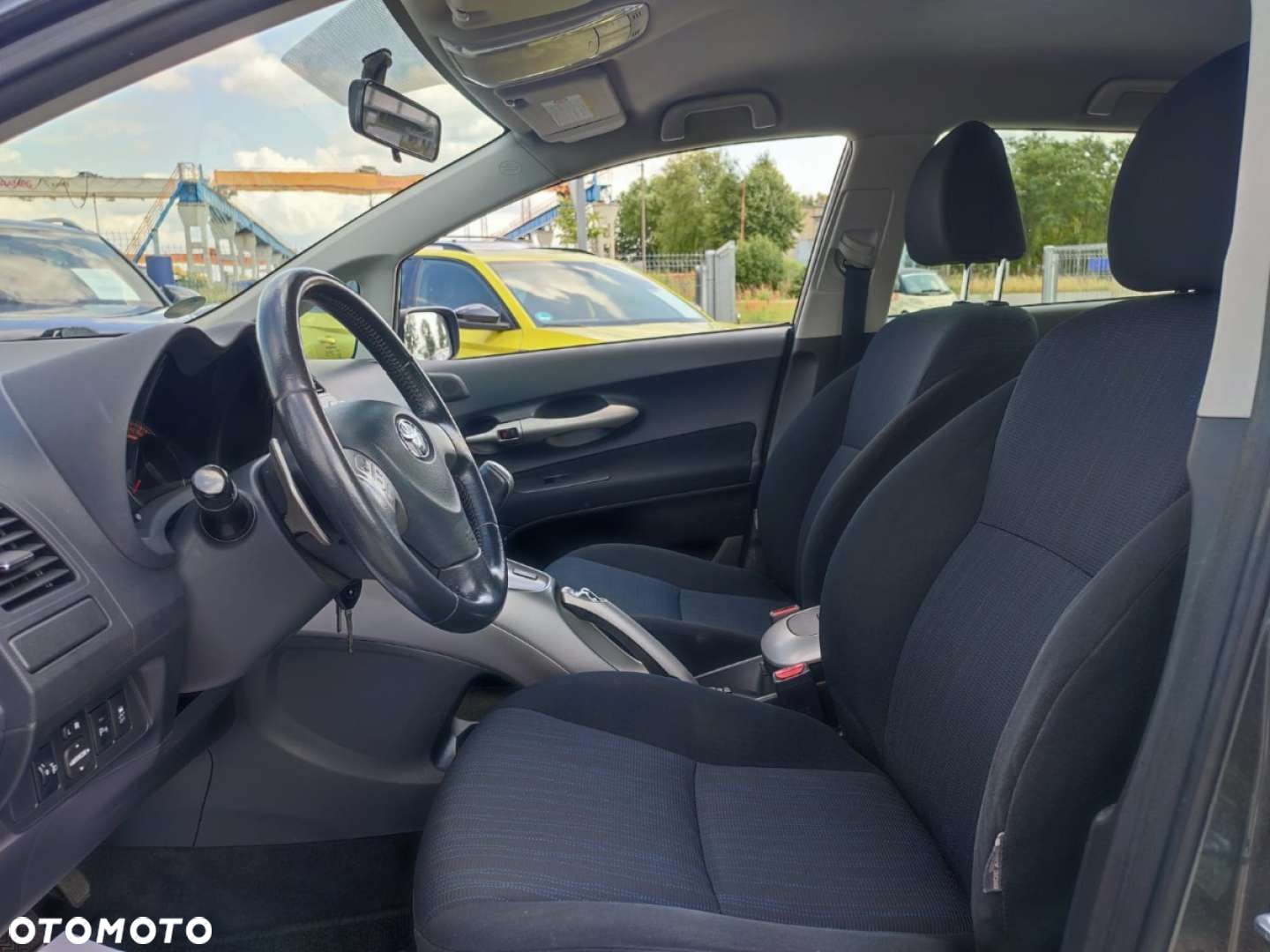 Toyota Auris - 6