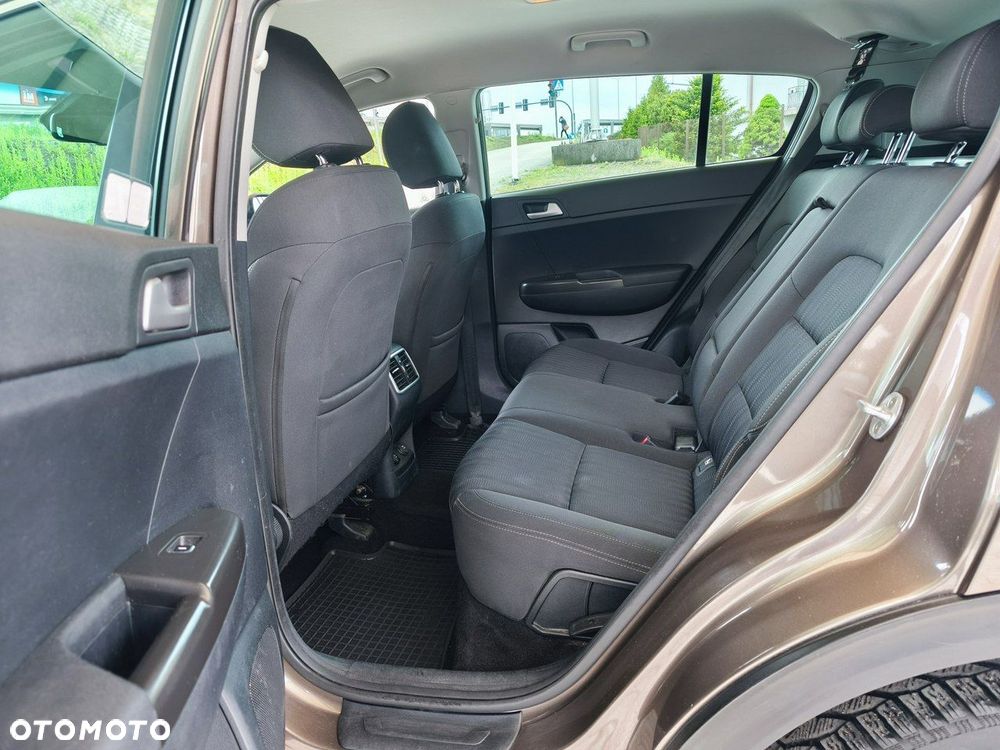 Kia Sportage - 16