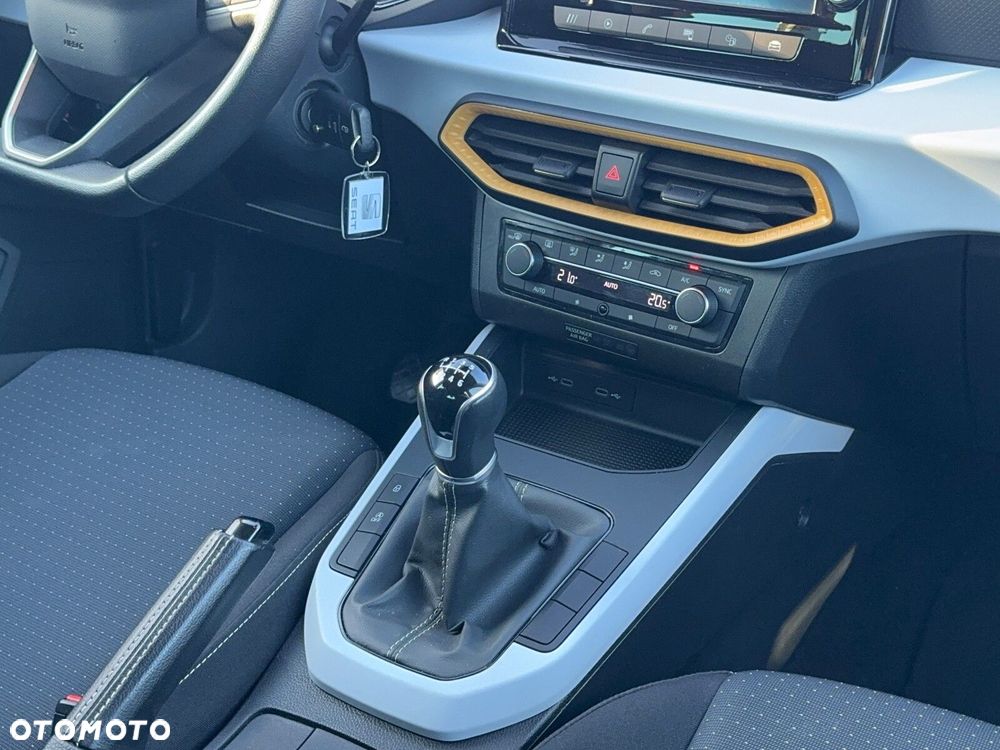 Seat Arona 1.0 TSI Full LED S&S - 14