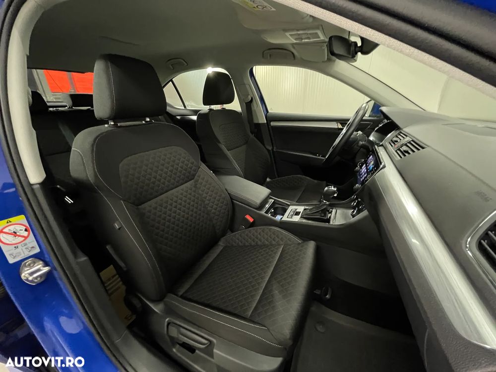 Skoda Superb 2.0 TDI DSG Ambition - 11