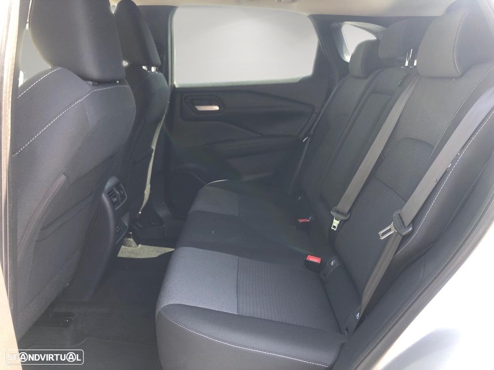 Nissan Qashqai 1.3 DIG-T N-Connecta LED Xtronic - 17