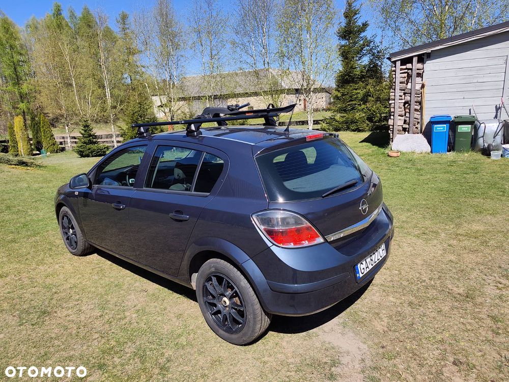 Opel Astra 1.7 CDTI - 12