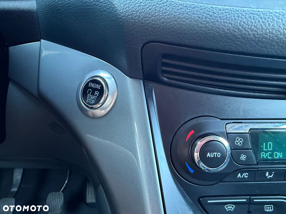 Ford Grand C-MAX - 31