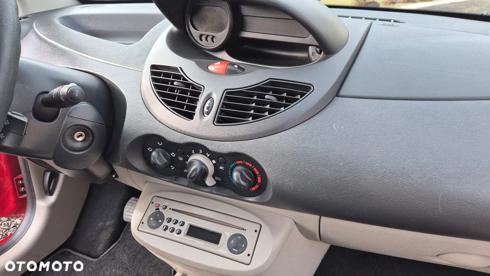 Renault Twingo 1.2 8V Authentique - 16
