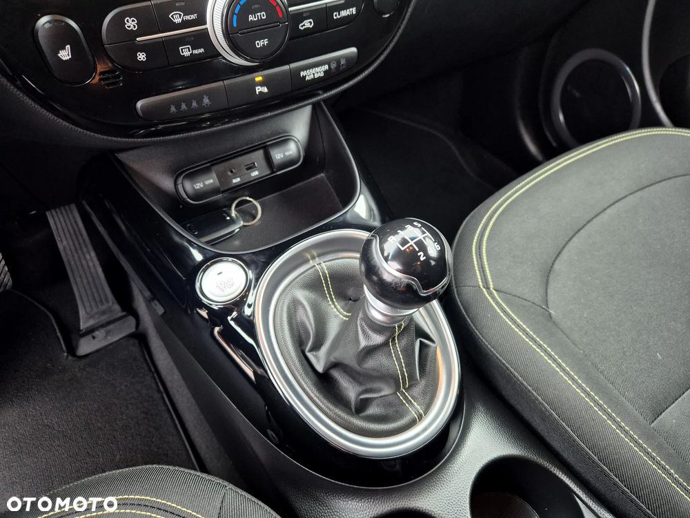 Kia Soul 1.6 GDI Dream-Team Edition - 35