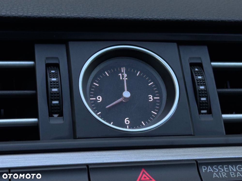 Volkswagen Passat - 27