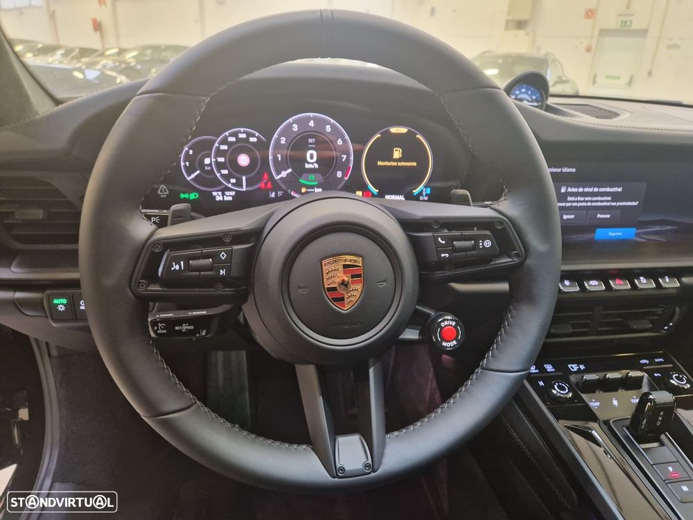 Porsche 911 (992) Carrera GTS - 25
