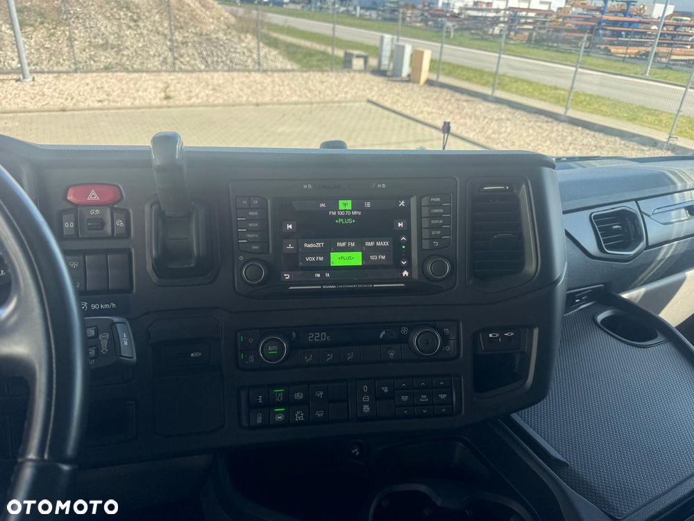 Scania R460/ 2023r/ 260Tyskm/ HYDRAULIKA/ KLIMA STACJONARNA/ NAVI/ PO KONTRAKCIE SERWIS NIEMCY - 16