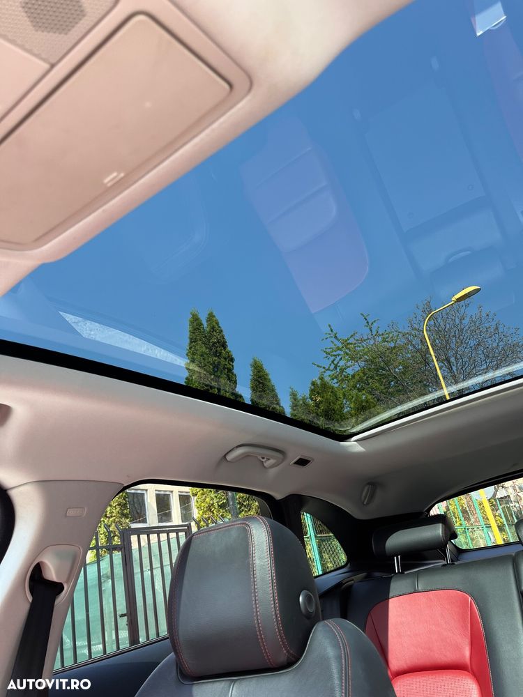 Jaguar F-Pace 30d AWD R-Sport - 11