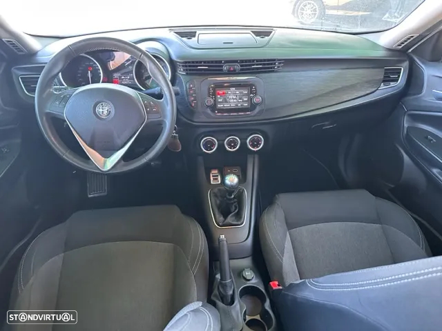 Alfa Romeo Giulietta 1.4 T-Jet Sport - 10