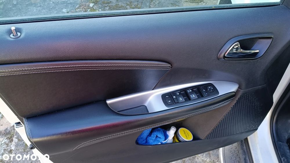 Fiat Freemont 2.0 Multijet 16V DPF Automatik Allrad Black Code - 13