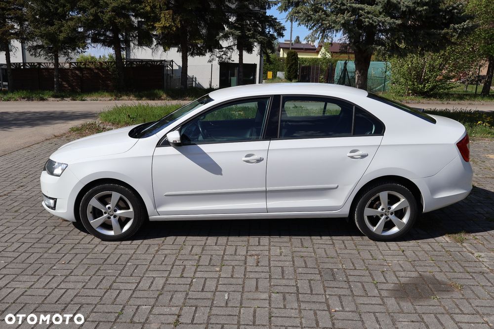 Skoda RAPID 1.2 TSI Style - 15
