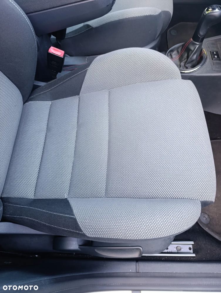Skoda Fabia 1.2 TSI MONTE CARLO - 18