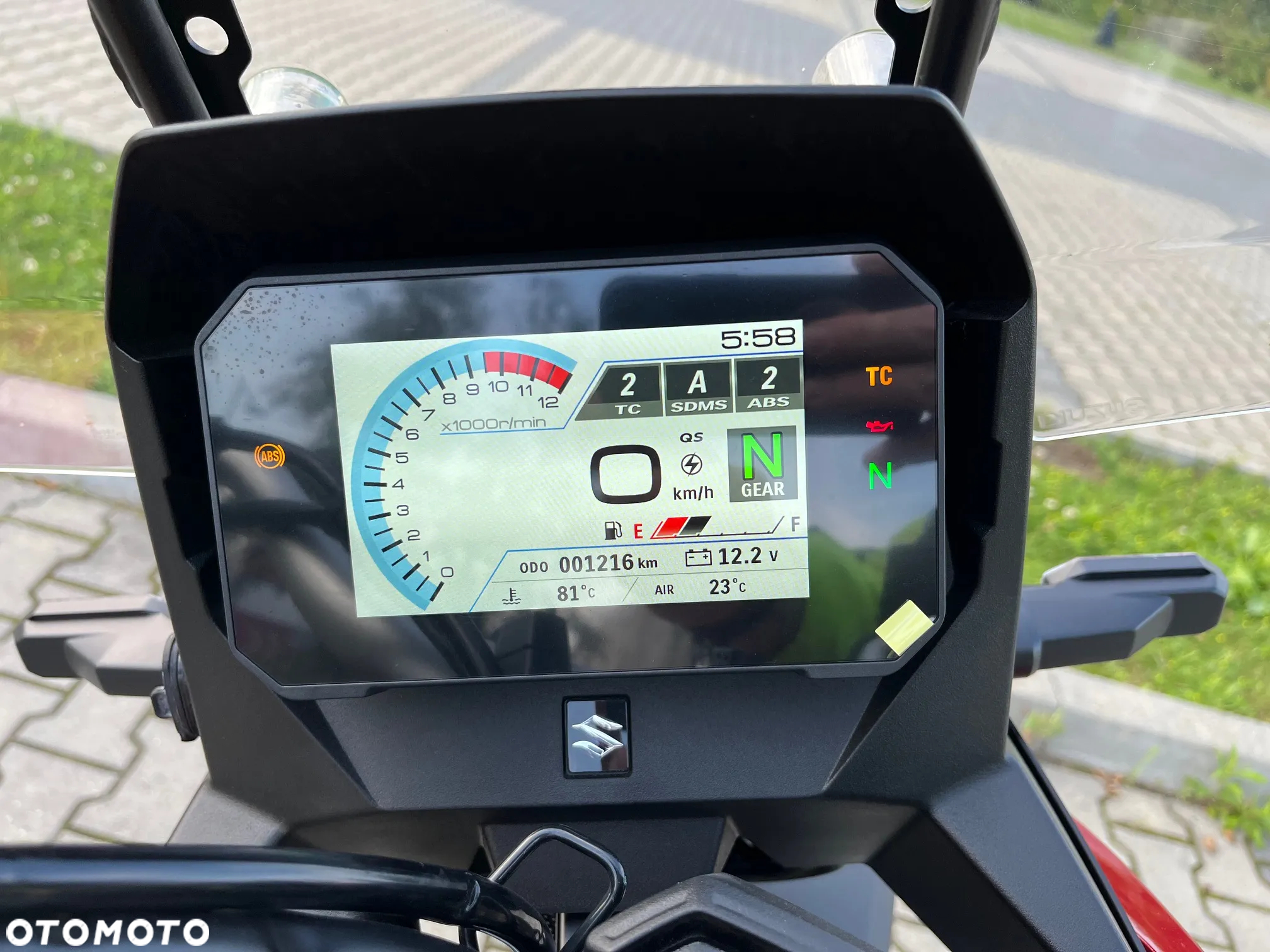 Suzuki DL - 5