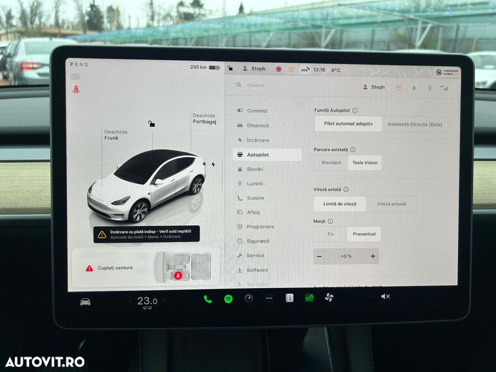 Tesla Model Y Long Range Dual Motor AWD - 25