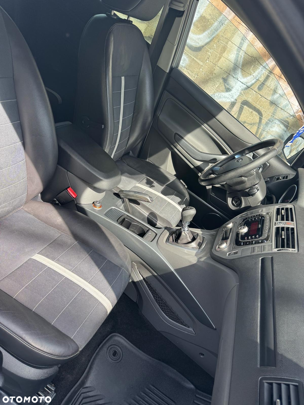 Ford Kuga 2.0 TDCi Trend - 25