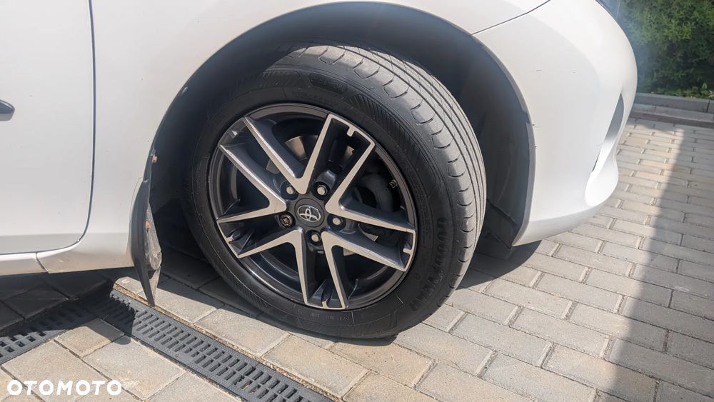 Toyota Auris - 28