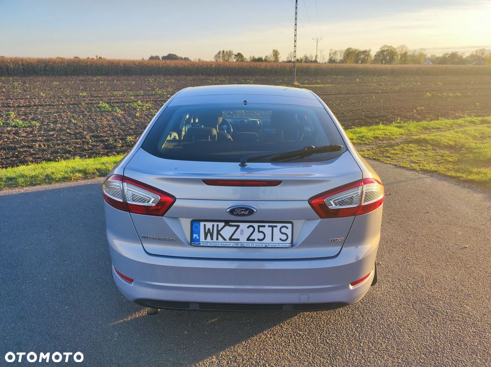 Ford Mondeo 2.0 TDCi Gold X - 4