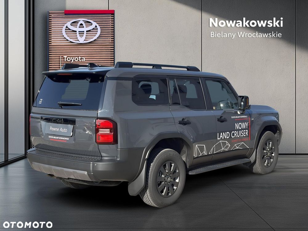 Toyota Land Cruiser LC 2.8 D-4D Invincible - 30