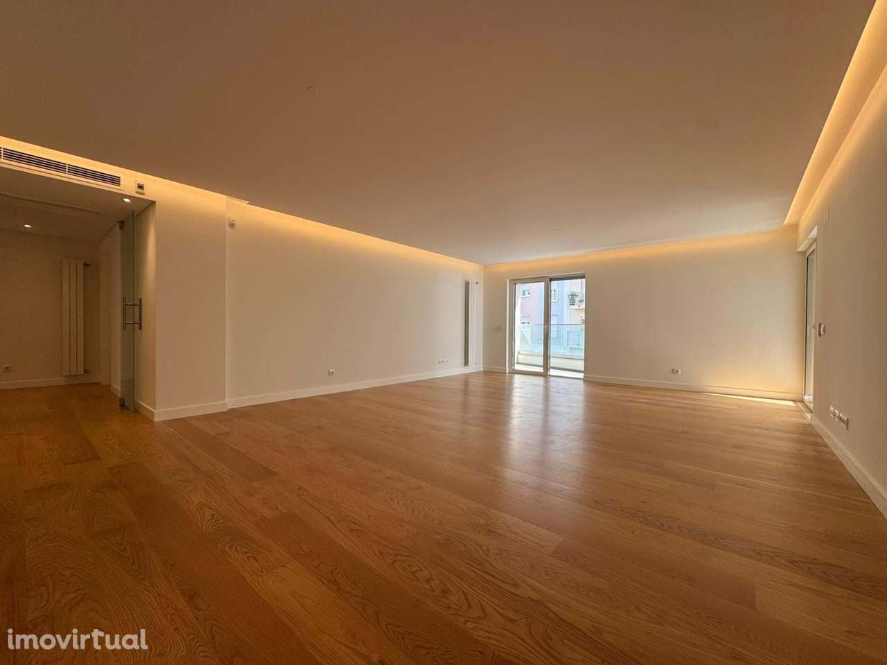 Apartamento T3 c/ vista rio - Grande imagem: 2/27