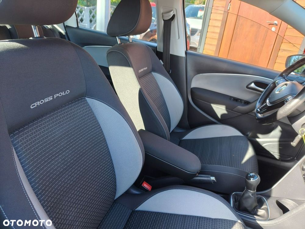 Volkswagen Polo Cross - 19