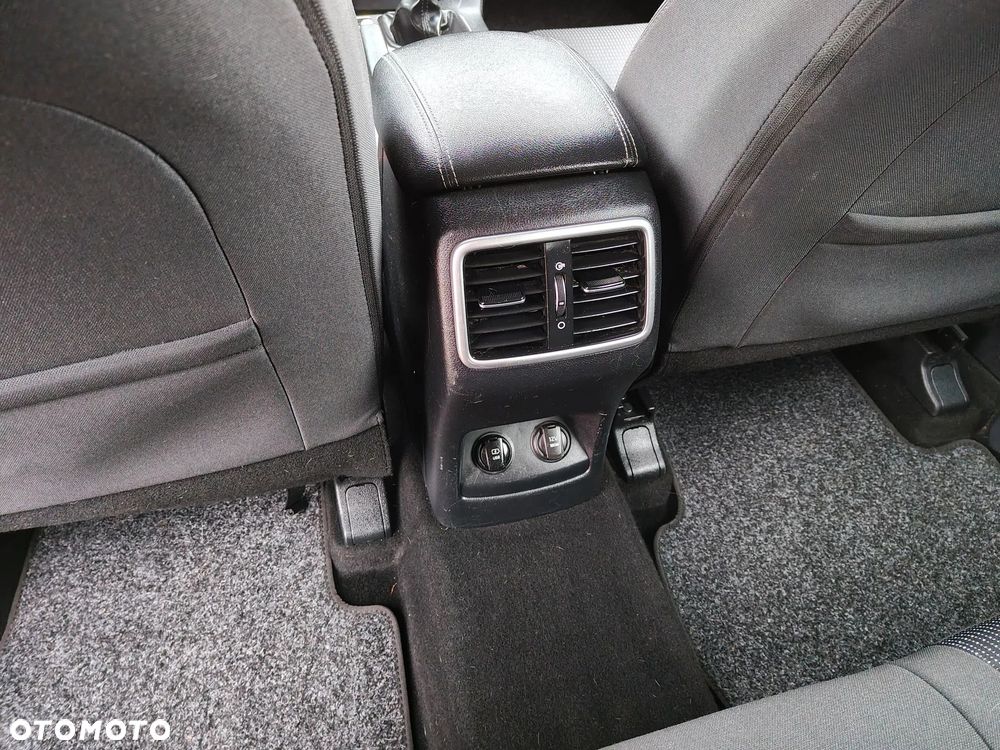 Kia Sportage 1.6 GDI L Business Line 2WD - 24