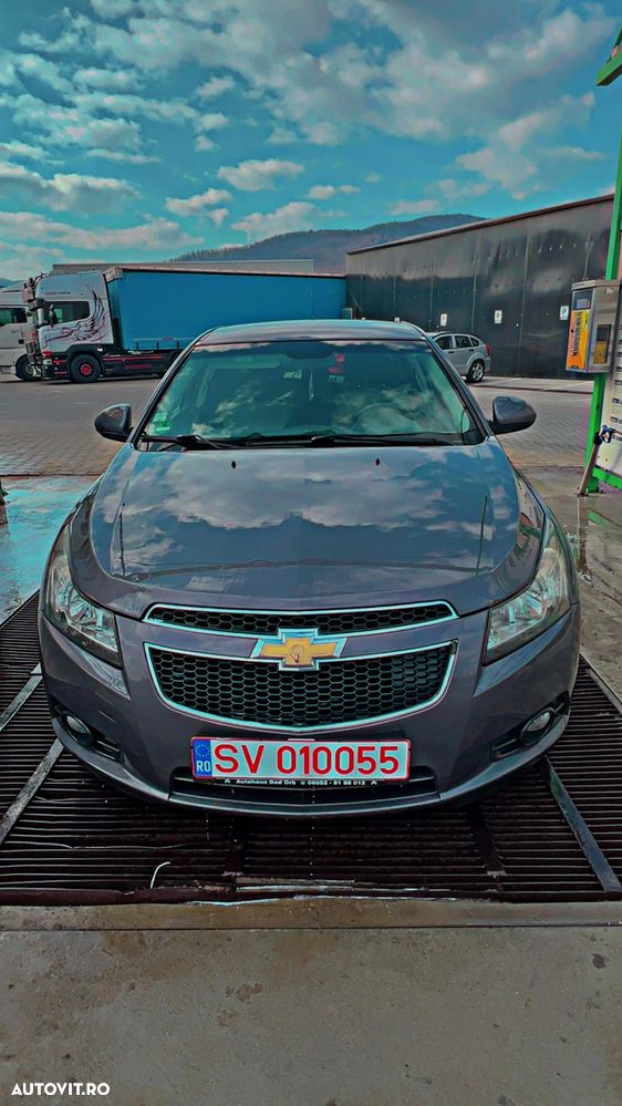 Chevrolet Cruze - 8