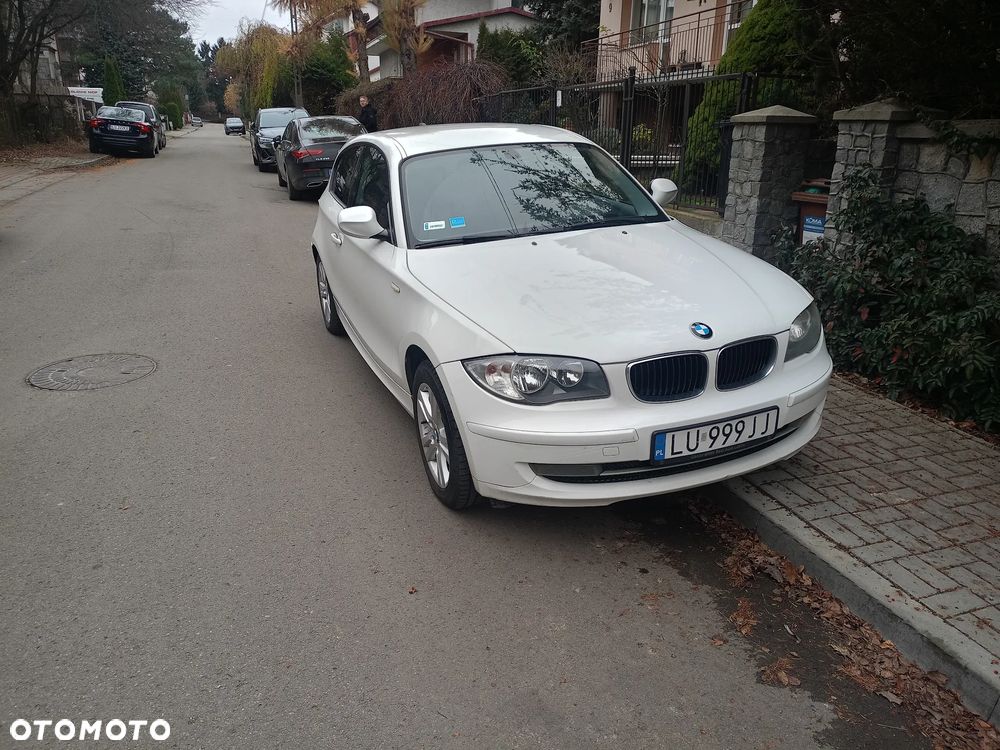BMW Seria 1 - 1