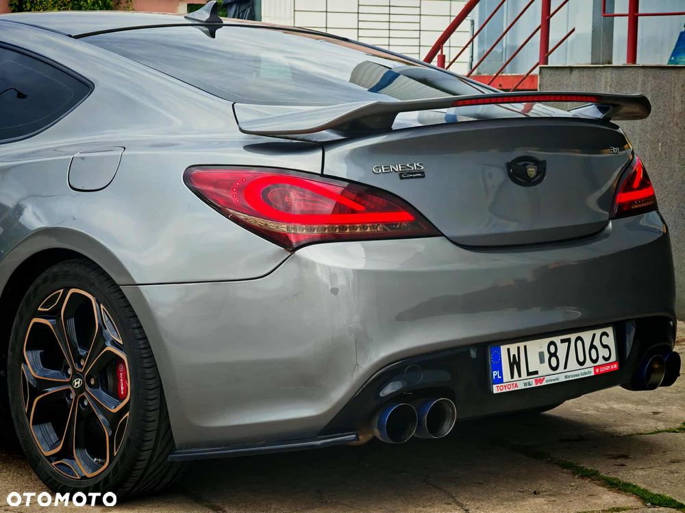 Hyundai Genesis Coupe 3.8 V6 - 10