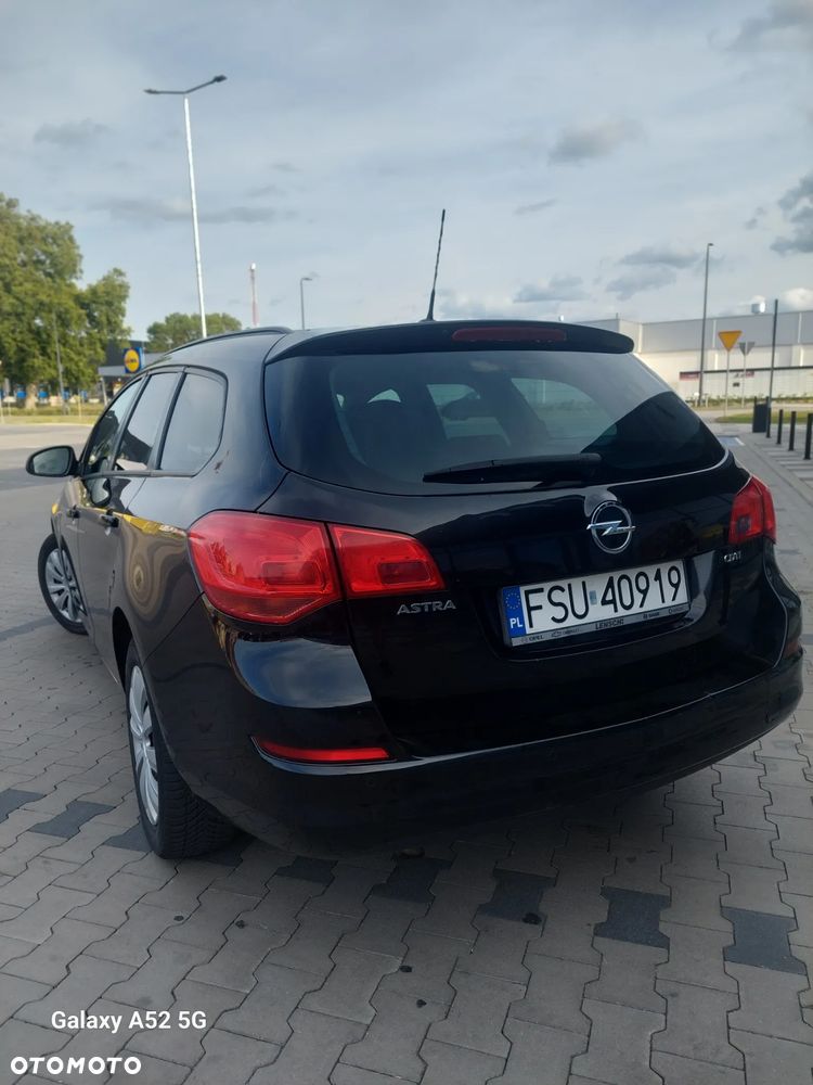 Opel Astra 1.7 CDTI - 4