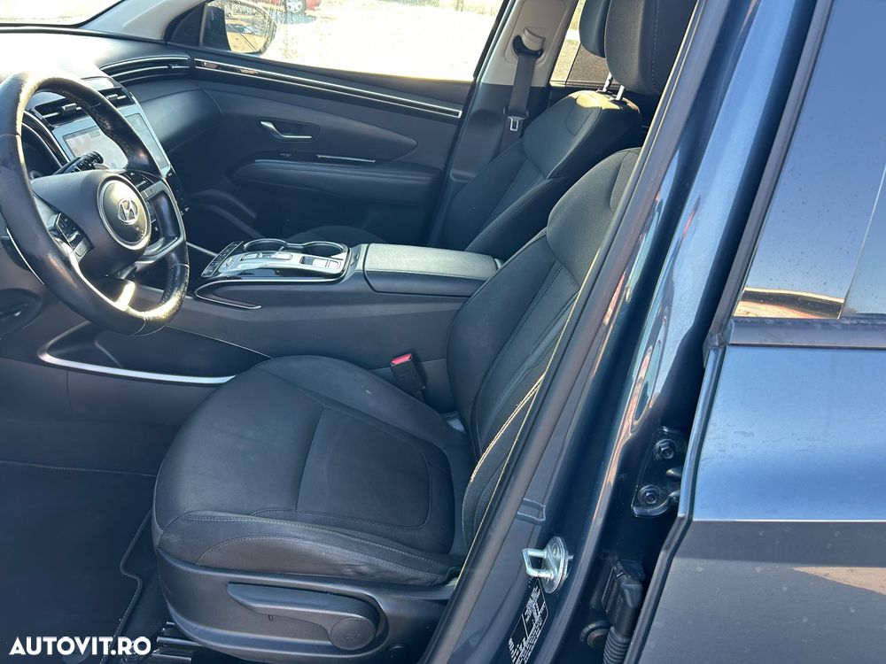 Hyundai Tucson 1.6 T-GDi HEV 2WD Advantage - 30