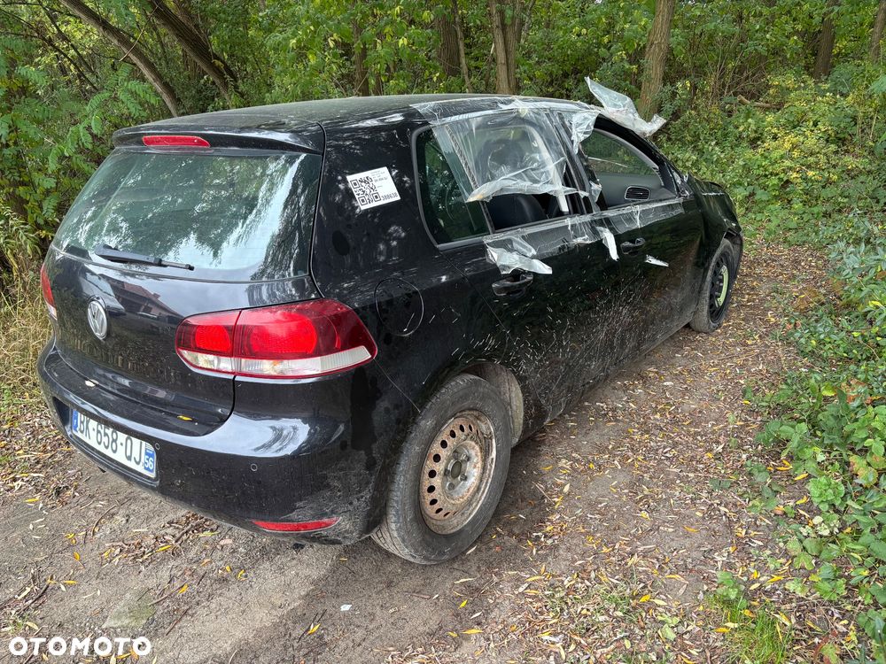 Volkswagen Golf - 3