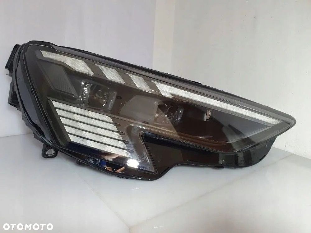 AUDI A3 8Y 2023r REFLEKTOR FULL LED MATRIX LEWY ORYGINAŁ 8Y0941036G - 2