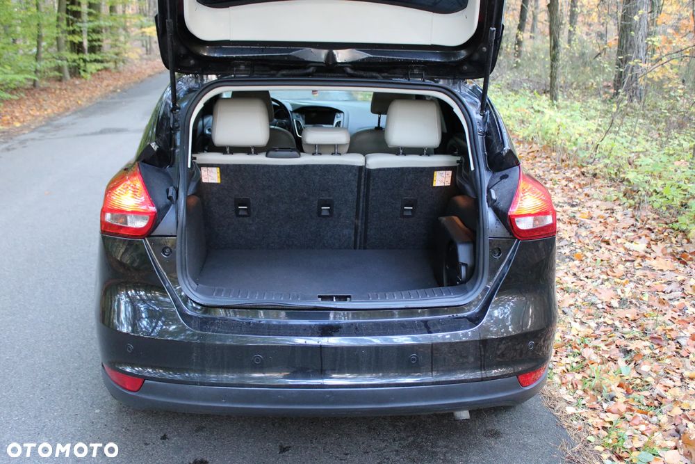 Ford Focus - 10