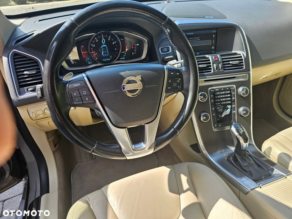 Volvo XC 60 T6 AWD Summum - 12