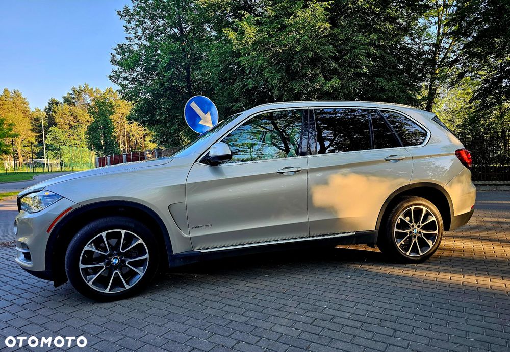 BMW X5 xDrive35i - 30