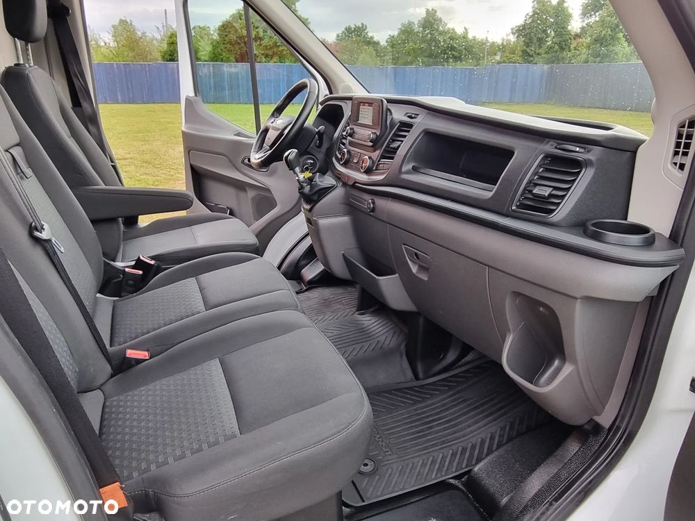 Ford Transit - 15